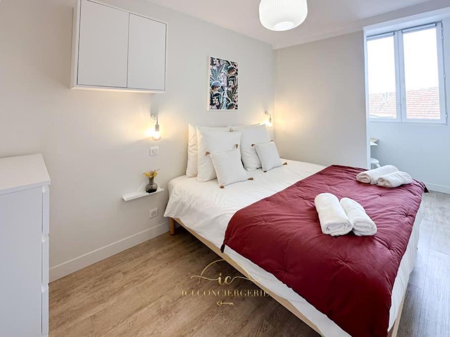 Le Petit Saint Louis Apartment Versailles Exterior photo